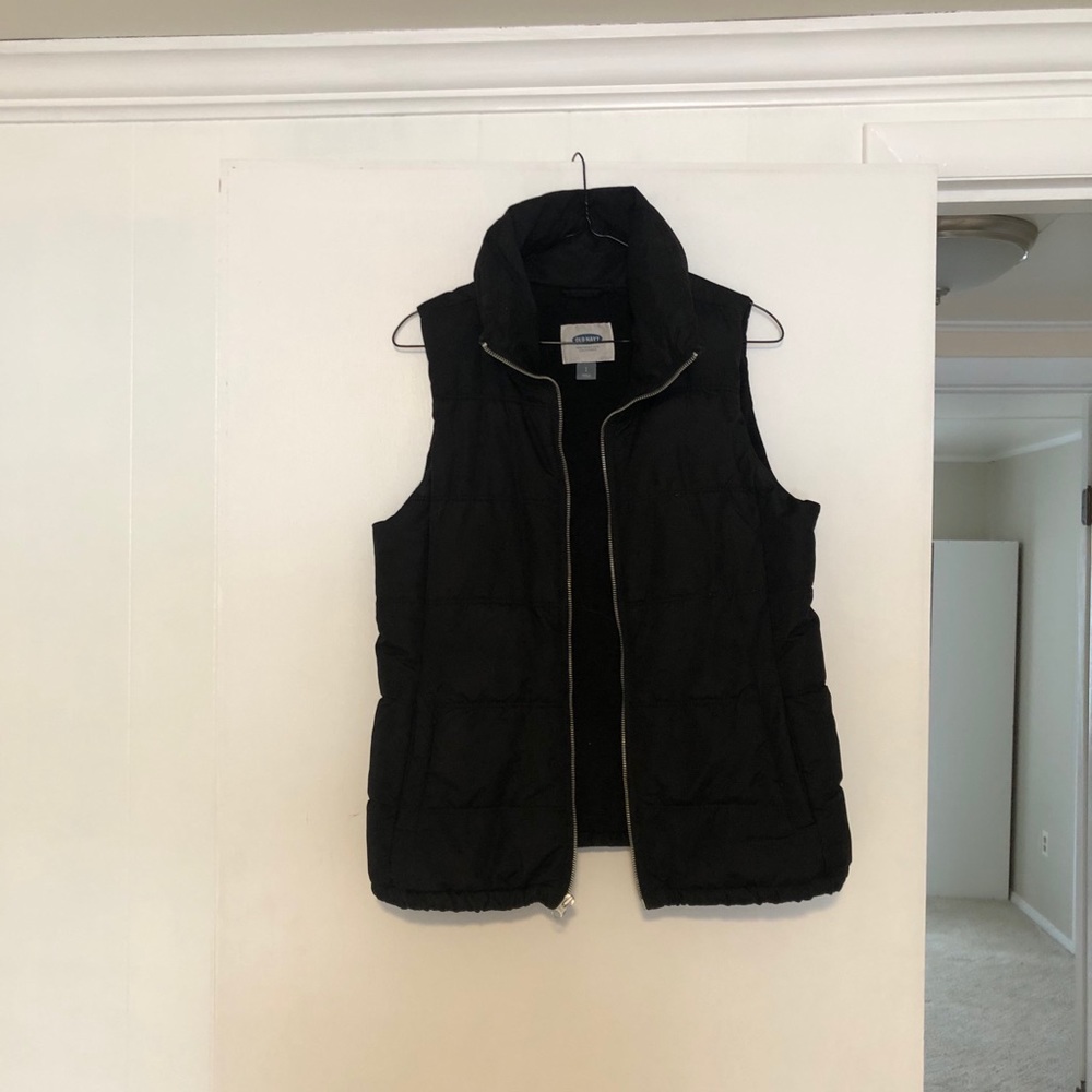 Old navy puffer vest